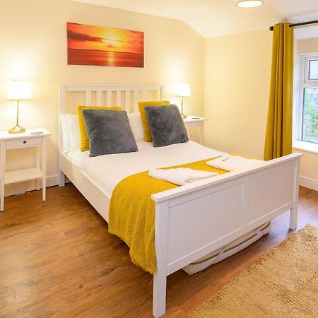 Llareggub Amazing House In Afan Forest With Breath-Taking Views By Staystaycations พอร์ตทัลบอต ภายนอก รูปภาพ